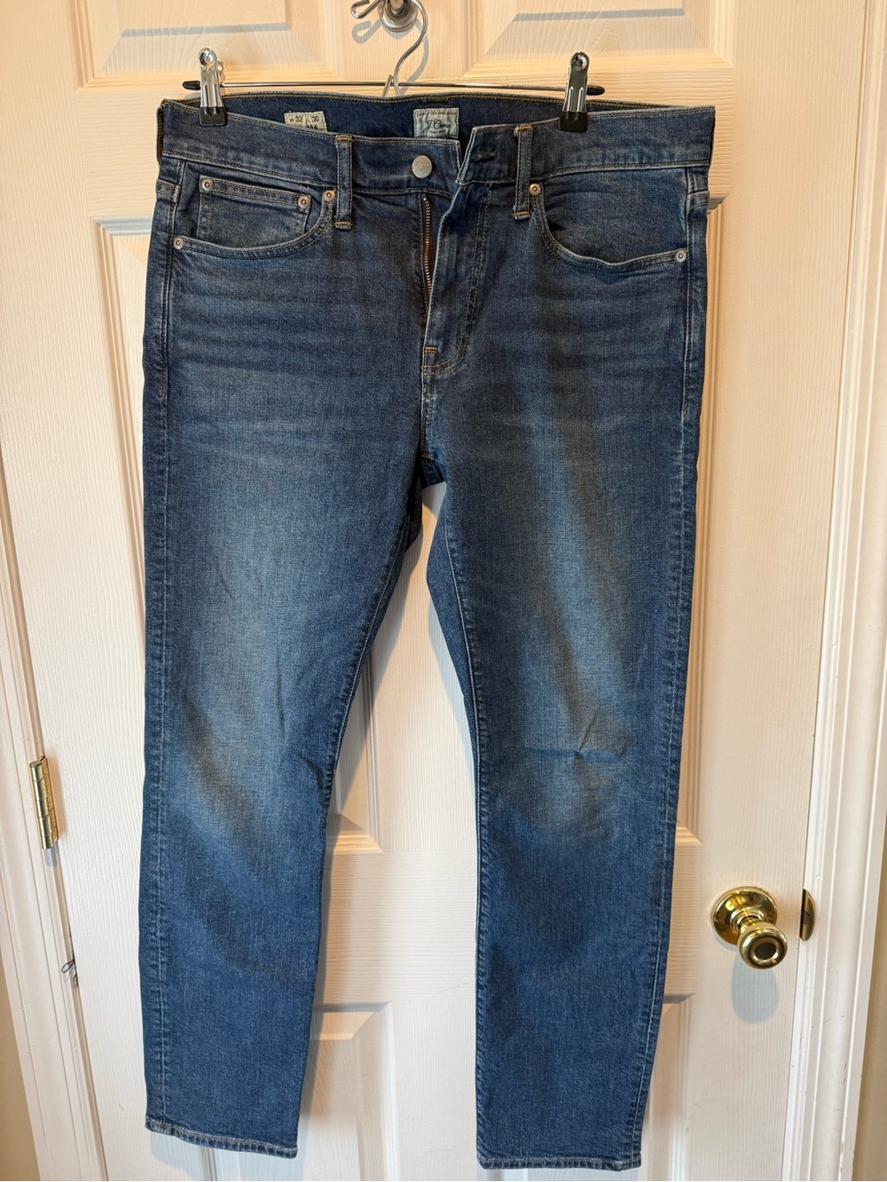 Jcrew Men's Classic Blue Denim Jeans - Straight Fit
